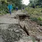 Bencana alam akibat pergerakan tanah yang terjadi di Kabupaten Purwakarta, beberapa waktu lalu. Foto (Istimewa)