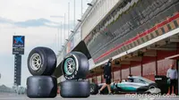 Ban Pirelli, mitra resmi Formula 1 2016