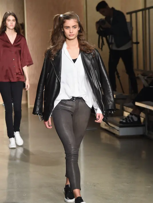 Meskipun Taylor tidak bercita-cita menjadi model, tetapi bakatnya pun tumbuh setelah diasah di ajang Victorias Secrets. (AFP/Bintang.com)