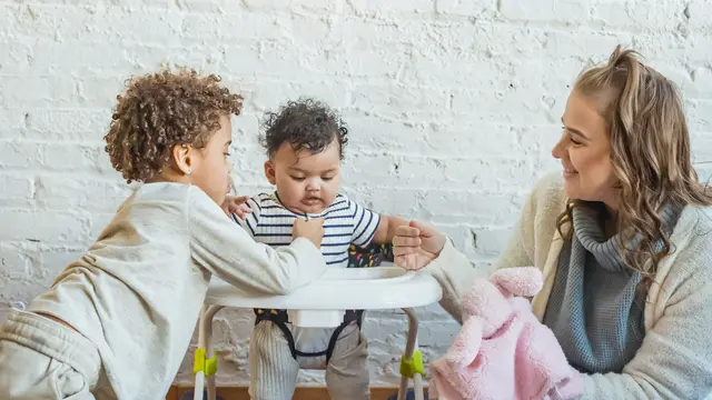 Berbahaya bagi Bayi, Ini 3 Alasan Utama Mengapa Penggunaan Baby Walker Tidak Dianjurkan
