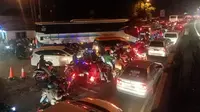 Arus Balik di Jalan Pantura dan Arteri Cikampek-Jakarta Macet