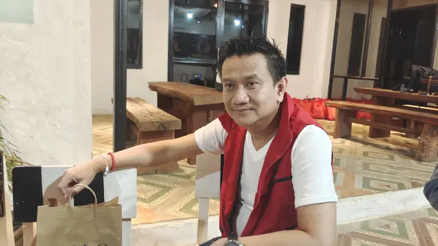 Ketua DPC PDI Perjuangan Kota Depok, Hendrik Tangke Allo saat ditemui Liputan6.com. (Liputan6.com/Dicky Agung Prihanto)