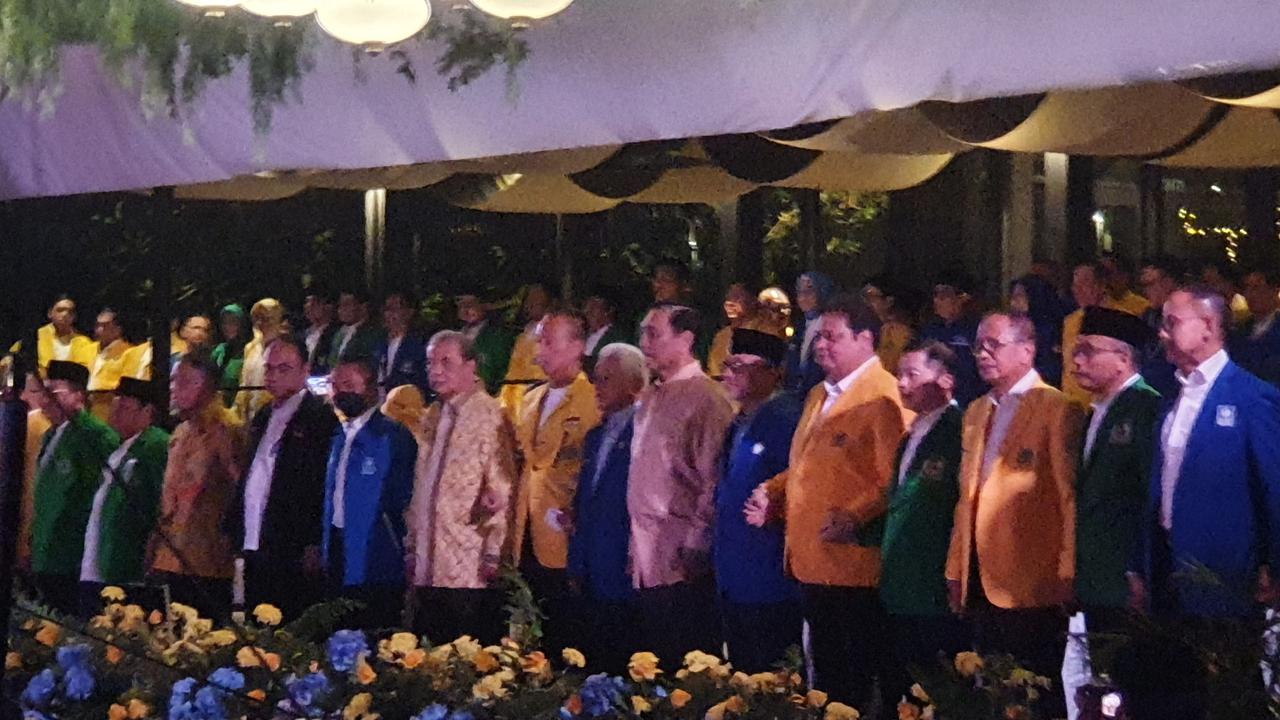 Koalisi Indonesia Bersatu (KIB) menggelar pertemuan di Rumah Kaca Melati, Hutan Kota, Plataran, Senayan, Jakarta Pusat