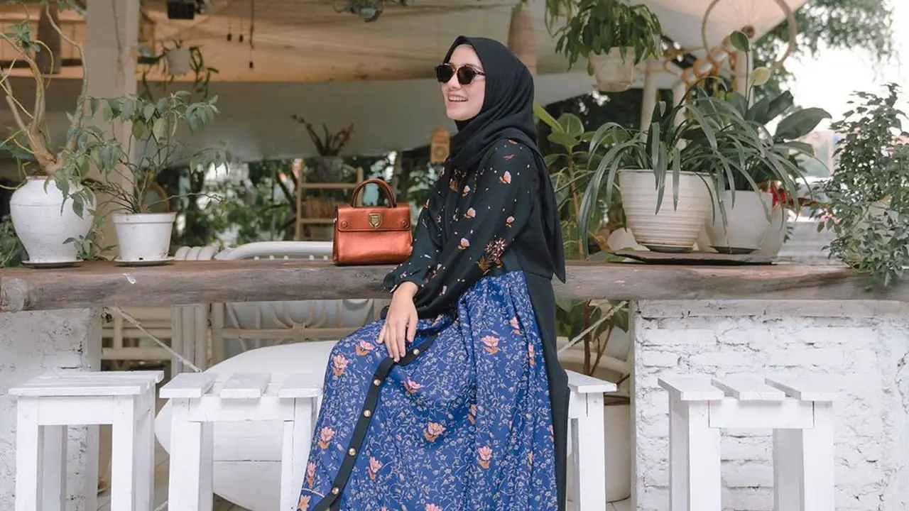 [Fimela] Mega Iskanti