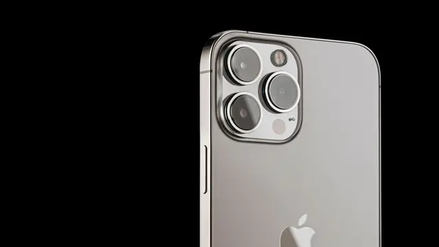 iPhone 13.