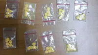 Polisi menggerebek sebuah kos-kosan di kawasan Tanah Abang, Jakarta Pusat yang disulap menjadi gudang obat keras.(Ady Anugrahadi).