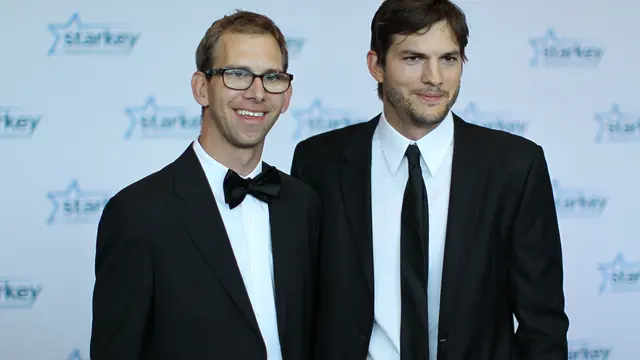 [Bintang] Ashton Kutcher