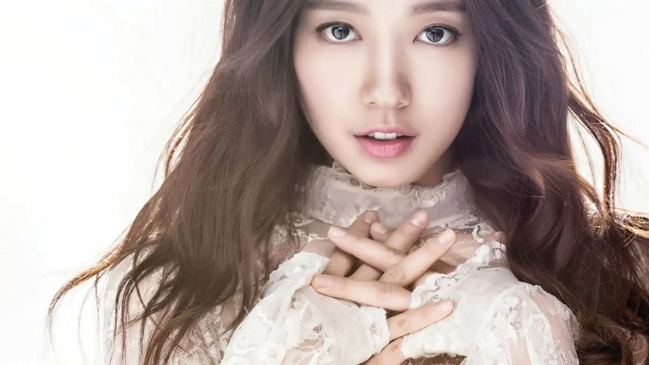 [Bintang] Mengatasi Pipi 'Chubby' ala Park Shin Hye