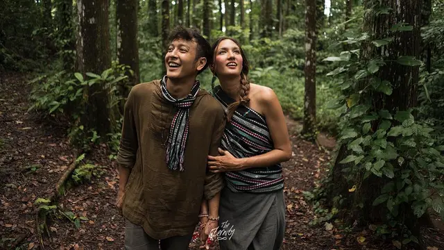 [Bintang] Dimas Anggara dan Nadine Chandrawinata