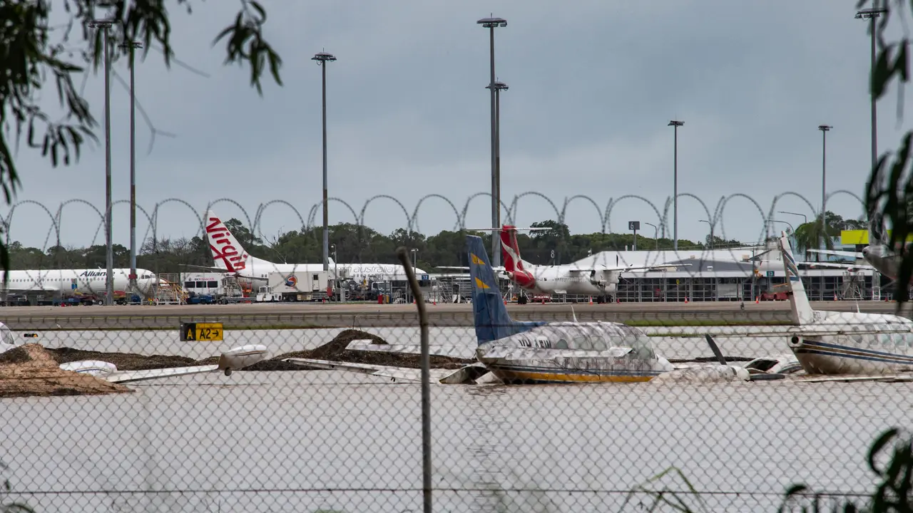 Banjir Landa Kawasan Timur Laut Australia
