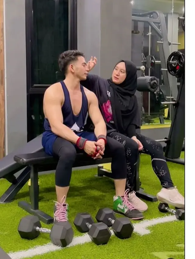 6 Potret Rizki DA dan Hersa Rahayu Setelah Menikah, Jalani Hobi Bersama