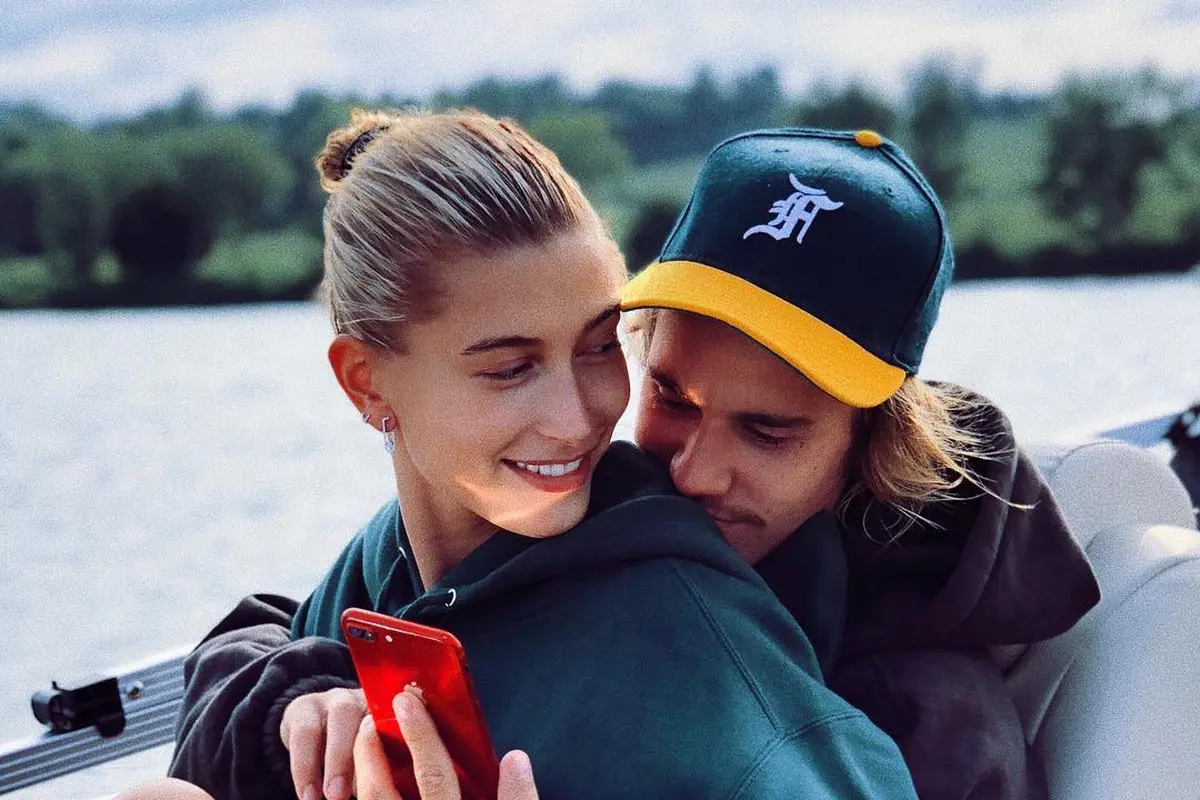 [Fimela] Hailey Baldwin - Justin Bieber