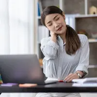 Ilustrasi perempuan capek/copyrightshutterstock/David Gyung