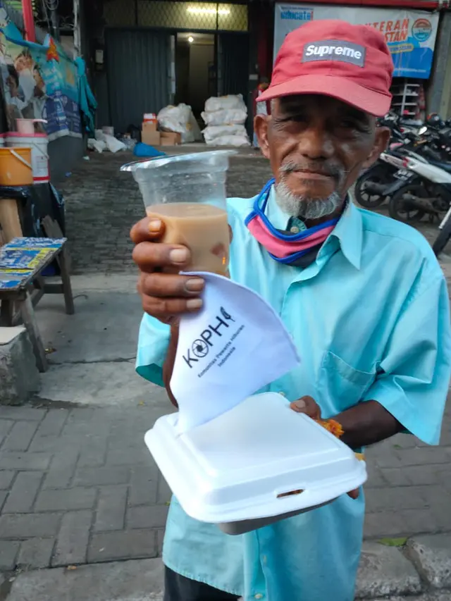 Komunitas jurnalis hiburan (Kophi)