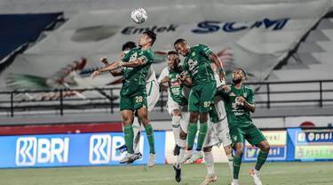 Persebaya Surabaya Vs PSS Sleman