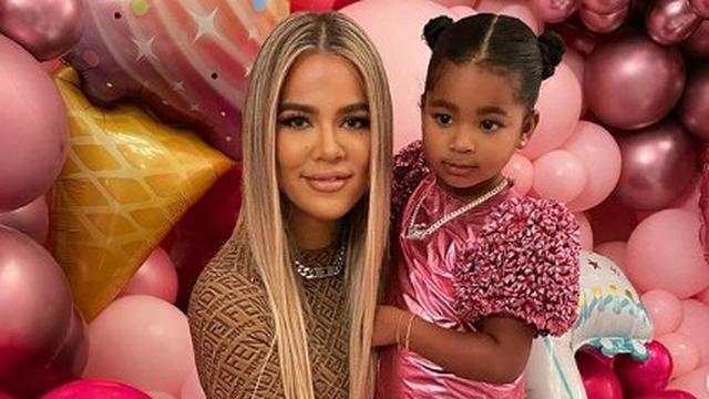 Khloe Kardashian dan True Thompson
