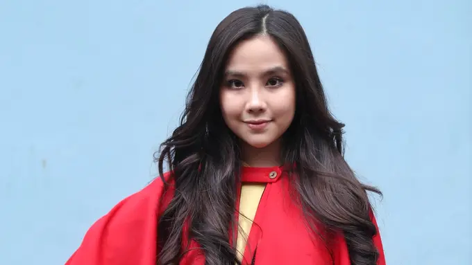 [Bintang] Agatha Chelsea