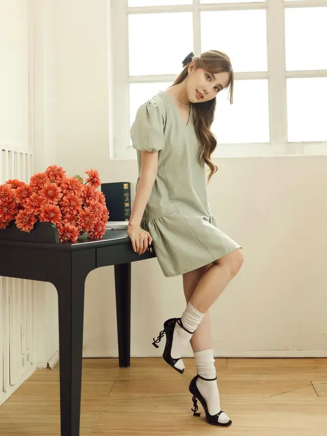 8 Inspirasi Gaya Rambut Agatha Chelsea yang Terlihat Anggun dan Berkelas