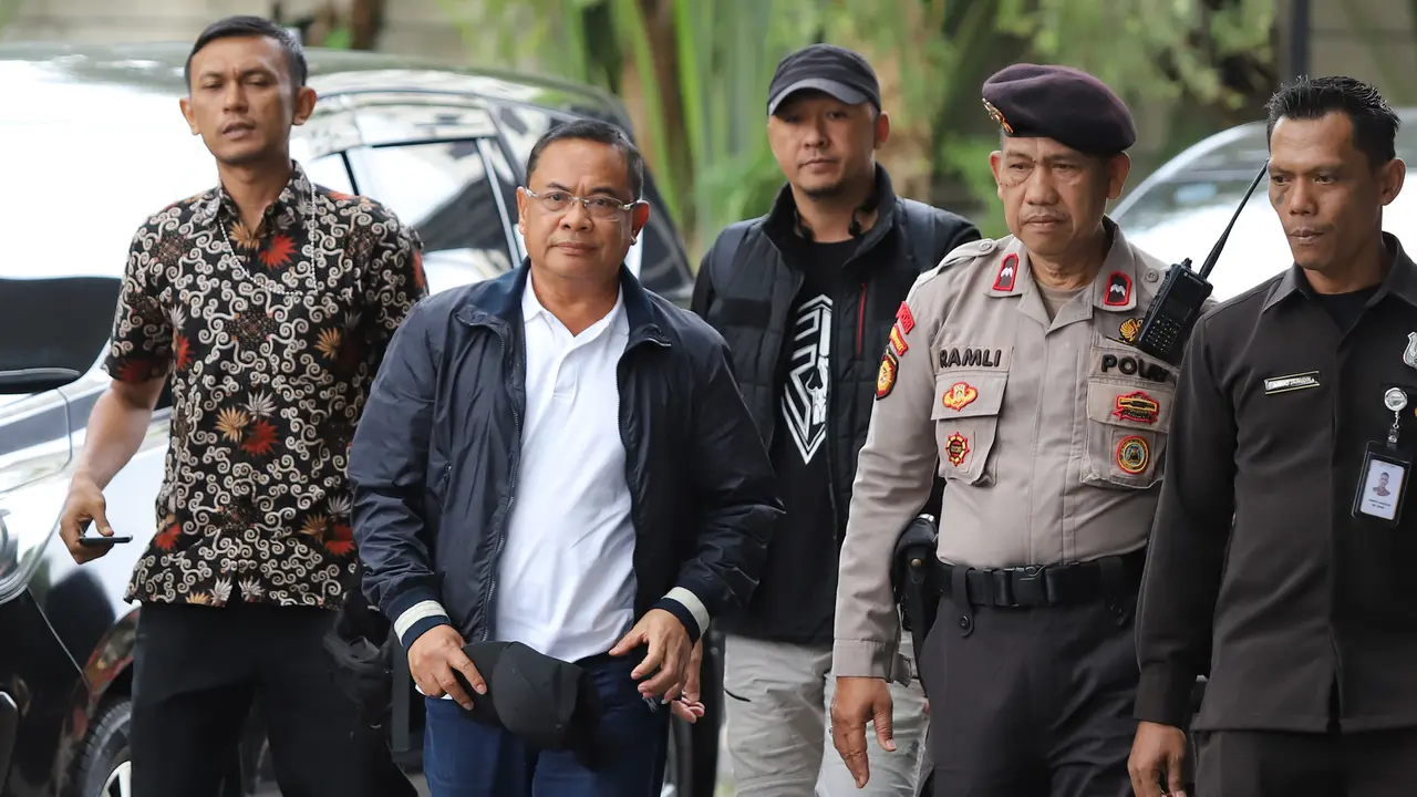 Tertangkap Tangan, Bupati Pati Sudewo Digelandang ke Gedung Merah Putih KPK
