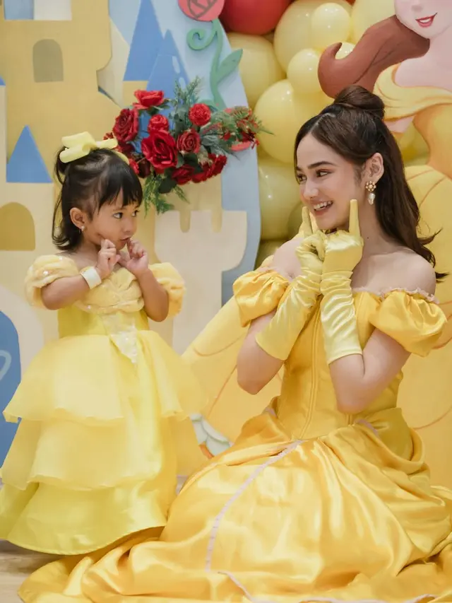 6 Potret Syifa Hadju Jadi Princess Belle di Ultah Anak Kesha Ratuliu, Tampil Totalitas