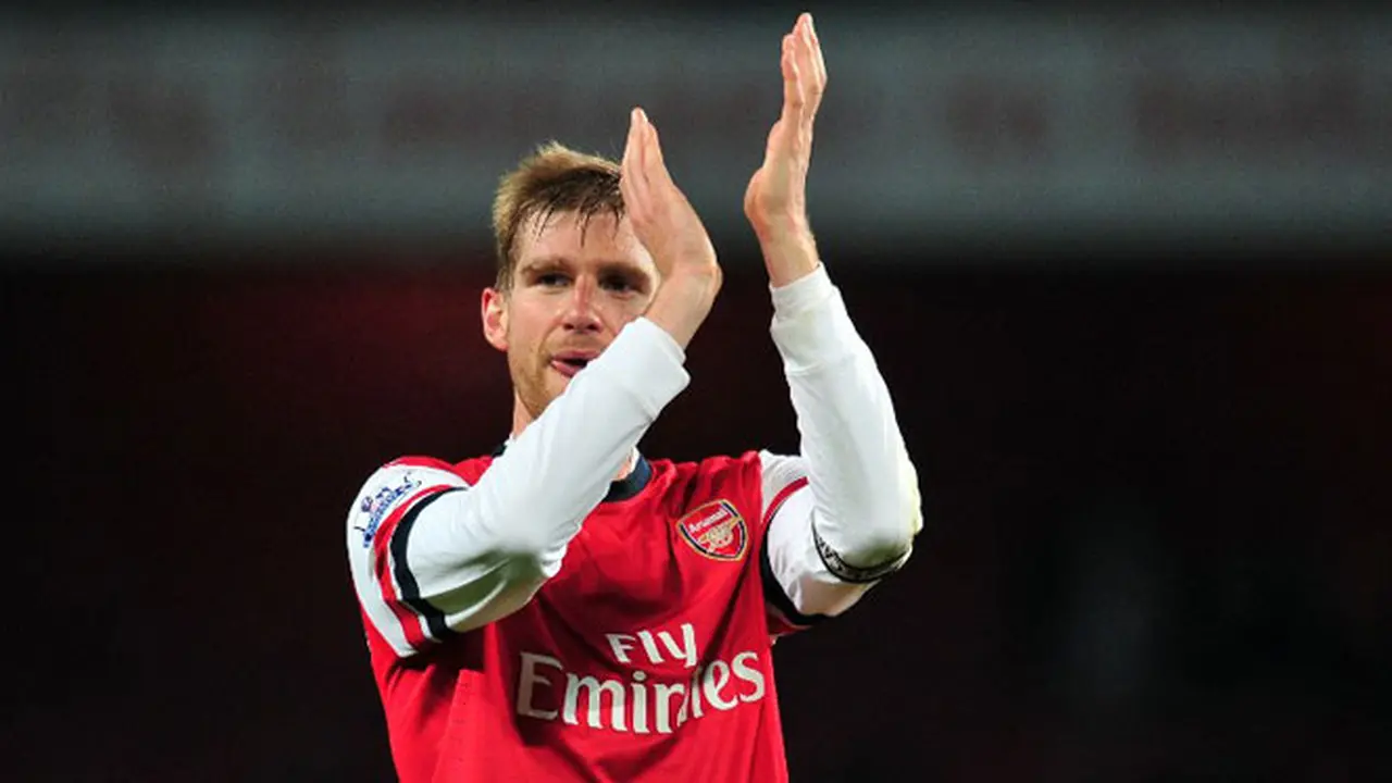 per-mertesacker-131212b.jpg