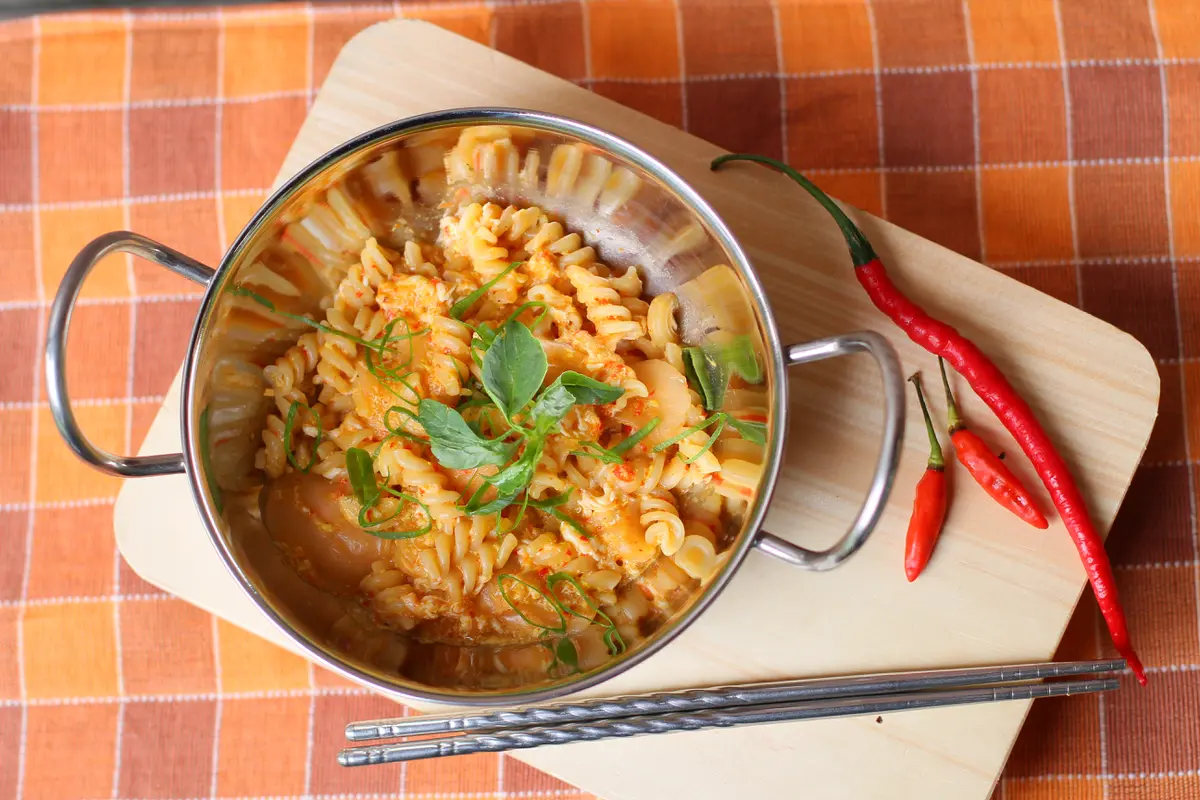 seblak makaroni