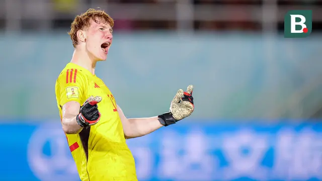 Foto: Tangguh Dibawah Mistar Gawang Hingga Lihat Contekan, Ini Dia Aksi Konstantin Heide di Final Piala Dunia U-17 2023