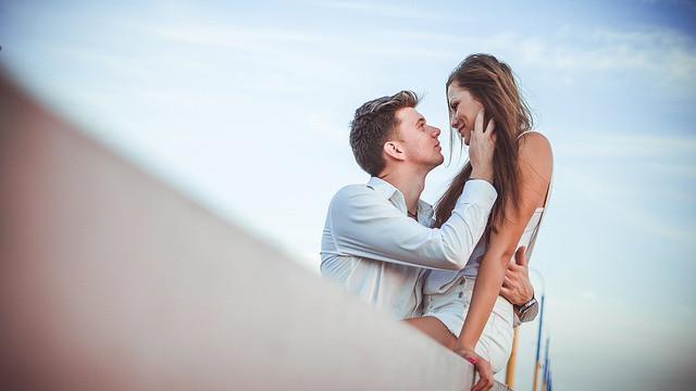 Ilustrasi mendapat hati cewek mandiri