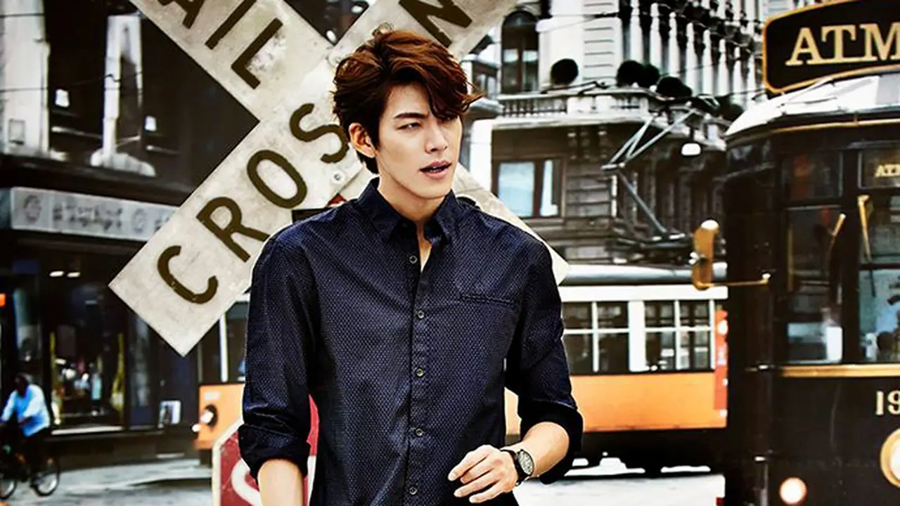Rahasia Kim Woo Bin dengan Tubuh Kekarnya