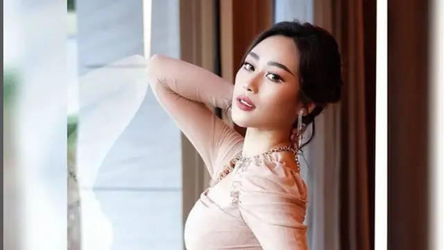 Poppy Capella National Director atau Pemegang Lisensi Miss Universe Indonesia (Foto: instagram poppycapella_)