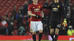 Jose Mourinho sempat memberikan alasan bahwa Bastian Schweinsteiger memang tidak masuk dalam rencananya musim ini. (AP/Rui Vieira)