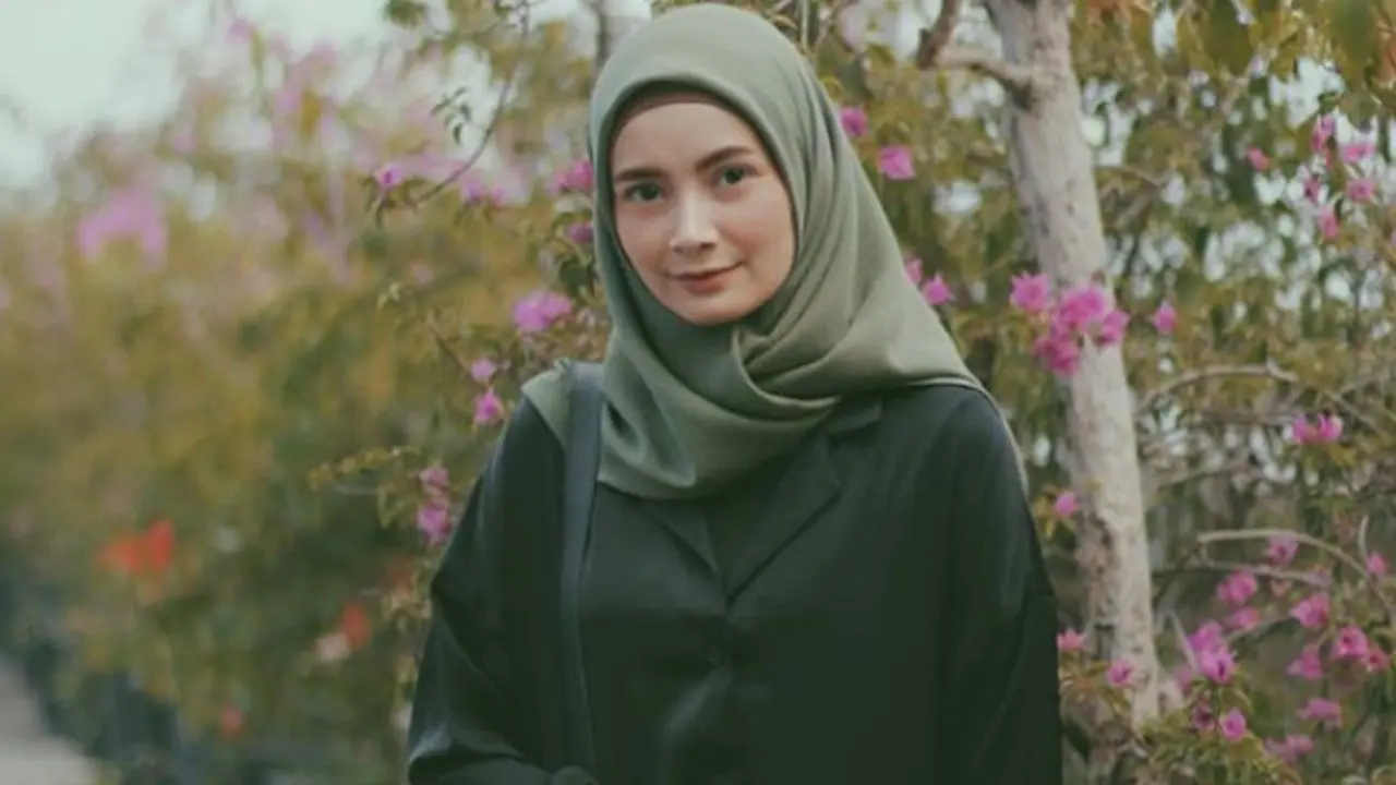 Model jilbab Dhatu Rembulan