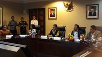 Menteri Pemuda dan Olahraga, Imam Nahrawi, hadir dalam diskusi bertema Asian Games dan Revolusi Mental di Kantor Staf Presiden, Senin (21/5/2018). (Bola.com/Yus Mei Sawitri)