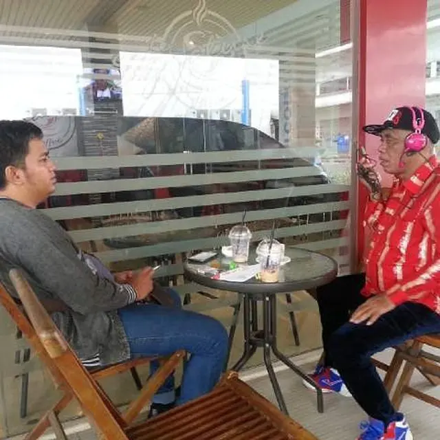 6 Potret Pak Tarno Tanpa Wig Rambut, Punya Alasan Tersendiri