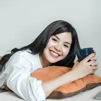 Ilustrasi perempuan cerdas/copyrightshutterstock/Amnaj Khetsamtip