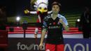 <p>Pebulu tangkis tunggal putra China, Shi Yu Qi berpose merayakan kemenangan atas wakil Denmark, Anders Antonsen setelah berakhirnya laga final turnamen bulu tangkis Indonesia Open 2024 di Istora Senayan, Jakarta, Minggu (9/6/2024). Shi Yu Qi menang rubber-game 21-9, 12-21 dan 21-14 dan memastikan merebut gelar juara. (Bola.com/M Iqbal Ichsan)</p>