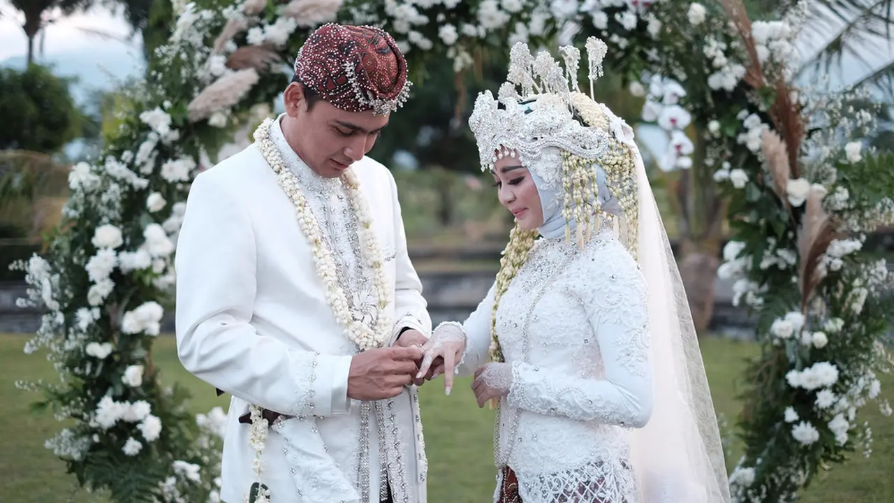 pernikahan jawa
