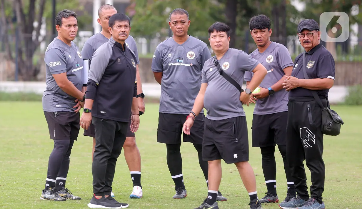 <p>Pelatih Timnas Indonesia U-20 Indra Sjafri mengatakan ada pemanggilan pemain baru dan pemulangan beberapa pemain dari Qatar. (Bola.com/M. Iqbal Ichsan)</p>