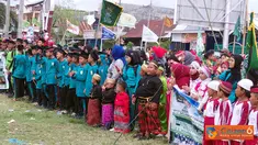 Citizen6, Sidrap: Porseni ini diikuti oleh ribuan siswa yang berada di bawah naungan Kementerian Agama Kabupaten Sidrap. (Pengirim: Abdi Mantaring)