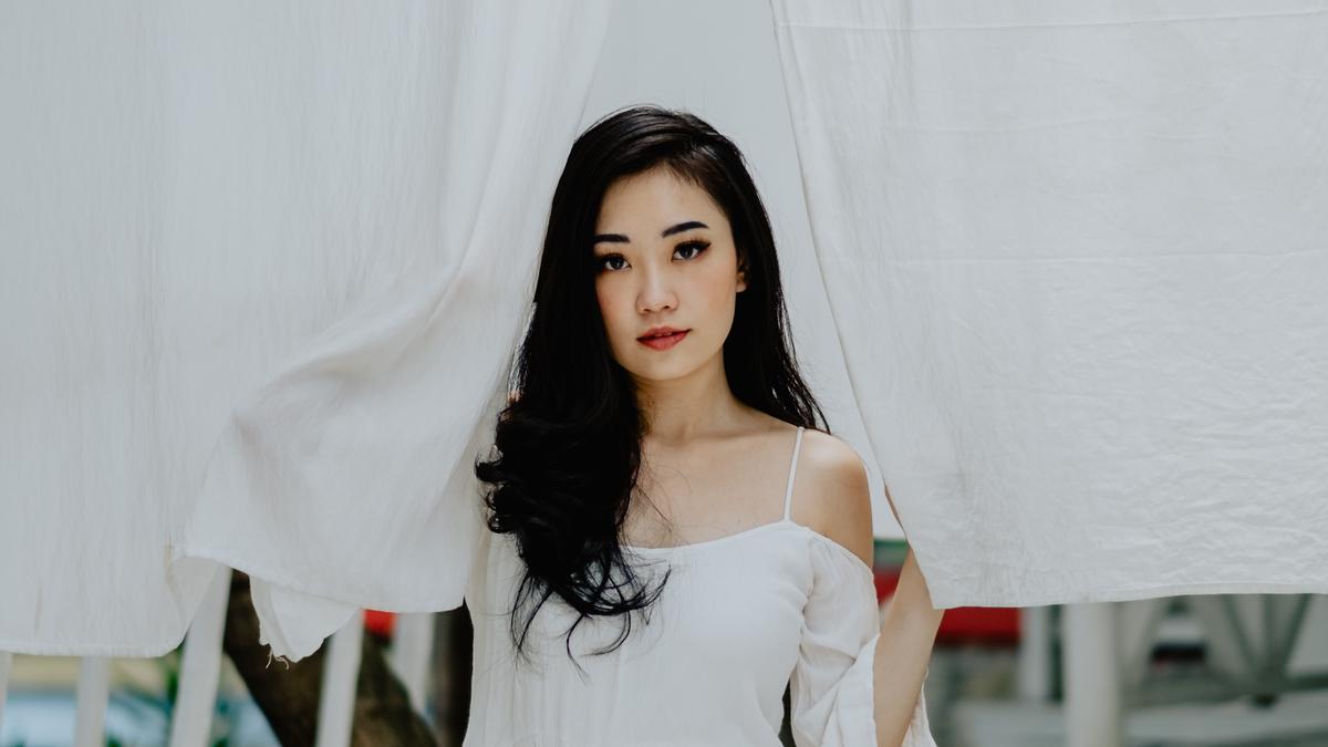 6 Faktor yang Membuat Seseorang Kesulitan Menemukan Kebahagiaan dalam Hidupnya