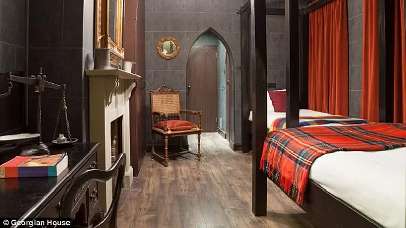 Hotel Harry Potter di London Dilengkapi dengan Buku Mantra