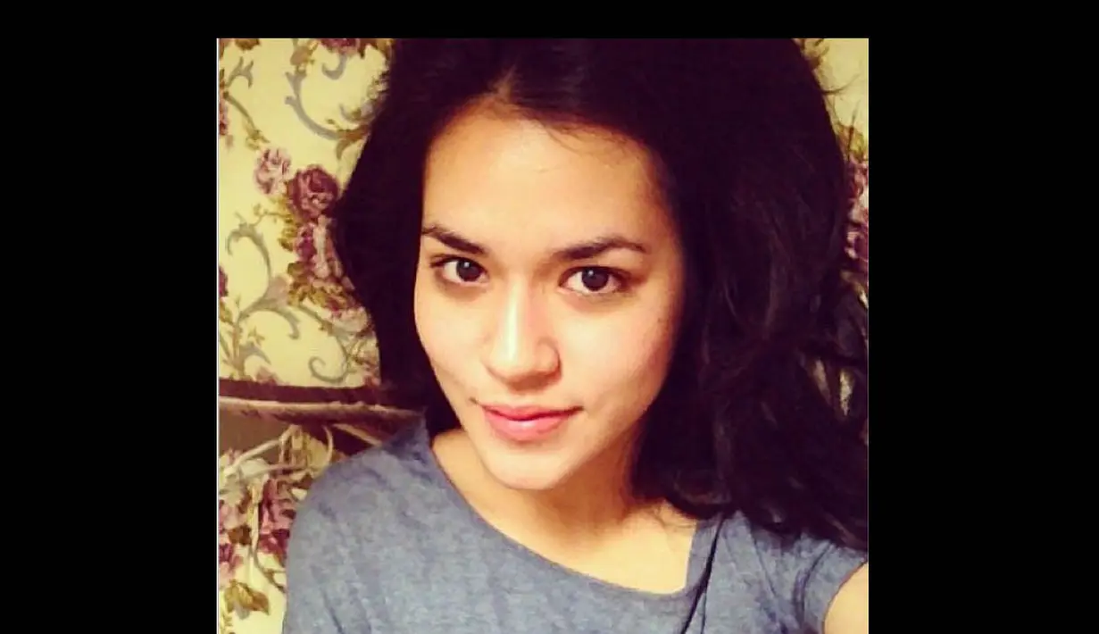 Wajah bangun tidur penyanyi Raisa yang tetap terlihat cantik sepertinya membuat banyak wanita iri. (instagram.com/raisa6690)