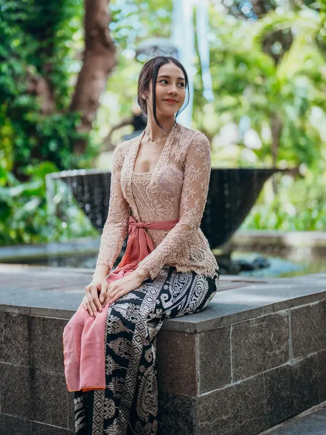 Anya Geraldine (Instagram/anyageraldine)