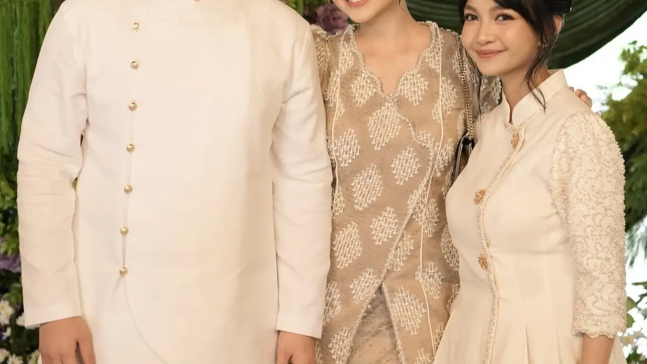 Febby Rastanty saat Lamaran sang Adik. [@febbyrastanty]