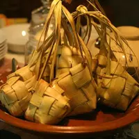 Ketupat ilustrasi/copyright via: en.wikipedia.org