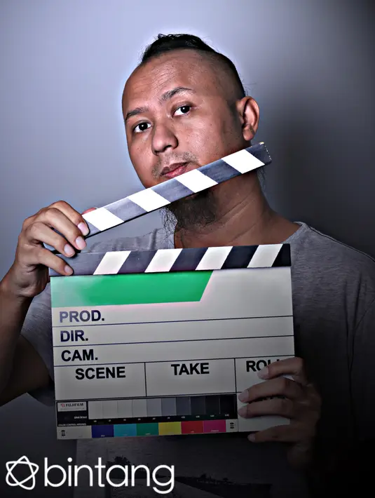 Film memiliki arti besar bagi Anggy Umbara. Menurutnya, film adalah sumber luapan energi. Melalui film pula Anggy dapat mentransfer banyak pesan positif kepada penonton. (Andy Masela/Bintang.com)