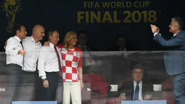 Keakraban Empat Presiden di Final Piala Dunia 2018