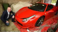 Hantam Lubang, Pemilik Ferrari Dapat Kompensasi Rp 165 juta