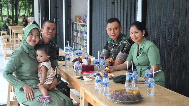 Kenang AHY saat Jadi TNI, Ini 6 Potret Annisa Pohan Pakai Baju Persit