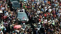 Jokowi Membelah Lautan Rakyat